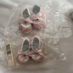Vintage Pink Beaded Baby Girl Shoes Ornaments 2‎ Pack Sealed Baby Shower Crafts